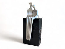 Load image into Gallery viewer, 999 Fine Silver Electroformed Couple Sculpture