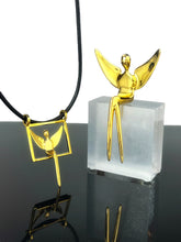 Load image into Gallery viewer, Angel figure in Gloss Gold