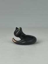 Load and play video in Gallery viewer, Curled up Bronze Cat