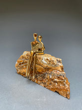 Load image into Gallery viewer, Caress in gold
