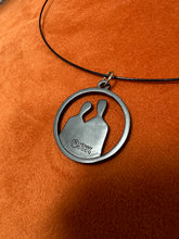 Load image into Gallery viewer, YCD Silhouette couple pendants
