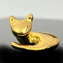 Load image into Gallery viewer, Gold Curled up cat
